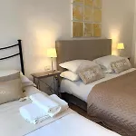 Aenea's 3* Róma