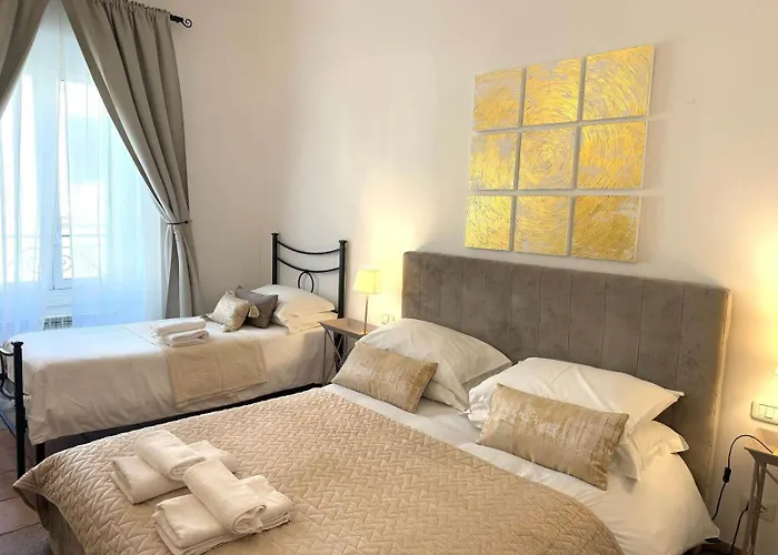 Aenea's Bed & Breakfast 3*