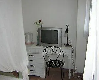 Aenea's Bed & Breakfast