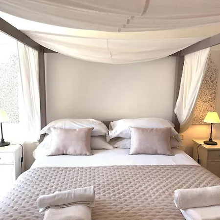 Bed & Breakfast Aenea's 3*