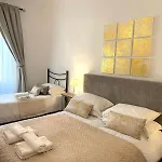 Aenea's Bed & Breakfast 3*